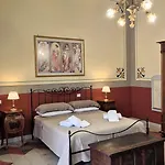 Palazzo Chloris Romantica Dimora Liberty Salento