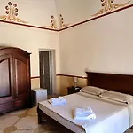 Palazzo Chloris Romantica Dimora Liberty Salento פוג'ארדו