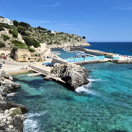 Palazzo Chloris Romantica Dimora Liberty Salento Poggiardo