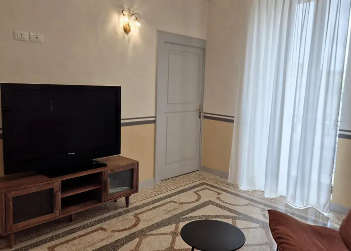 Palazzo Chloris Romantica Dimora Liberty Salento